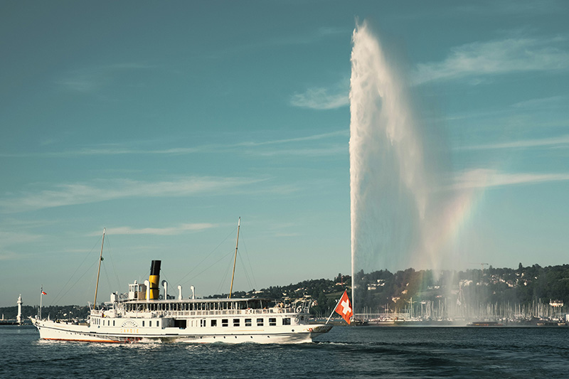 boat cruise in geneva